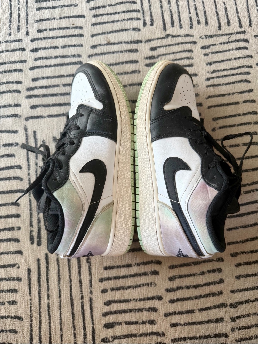 Nike Air Jordan 1 Low SE 'Tie-Dye' sneakers